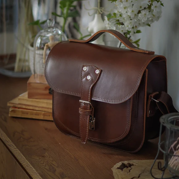 Image hover effect image